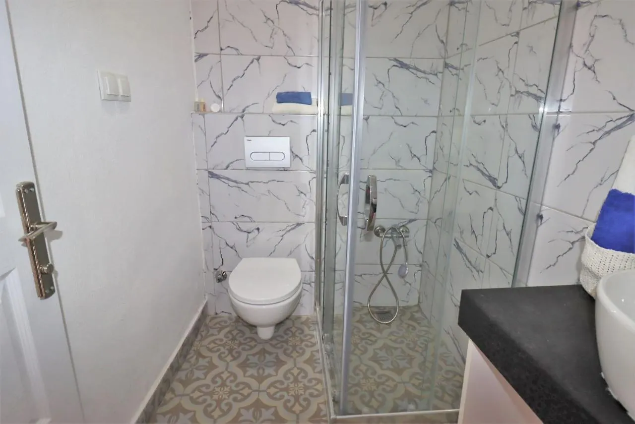Feine Wohnung Mitten Im Zentrum Kuşadası Appartement